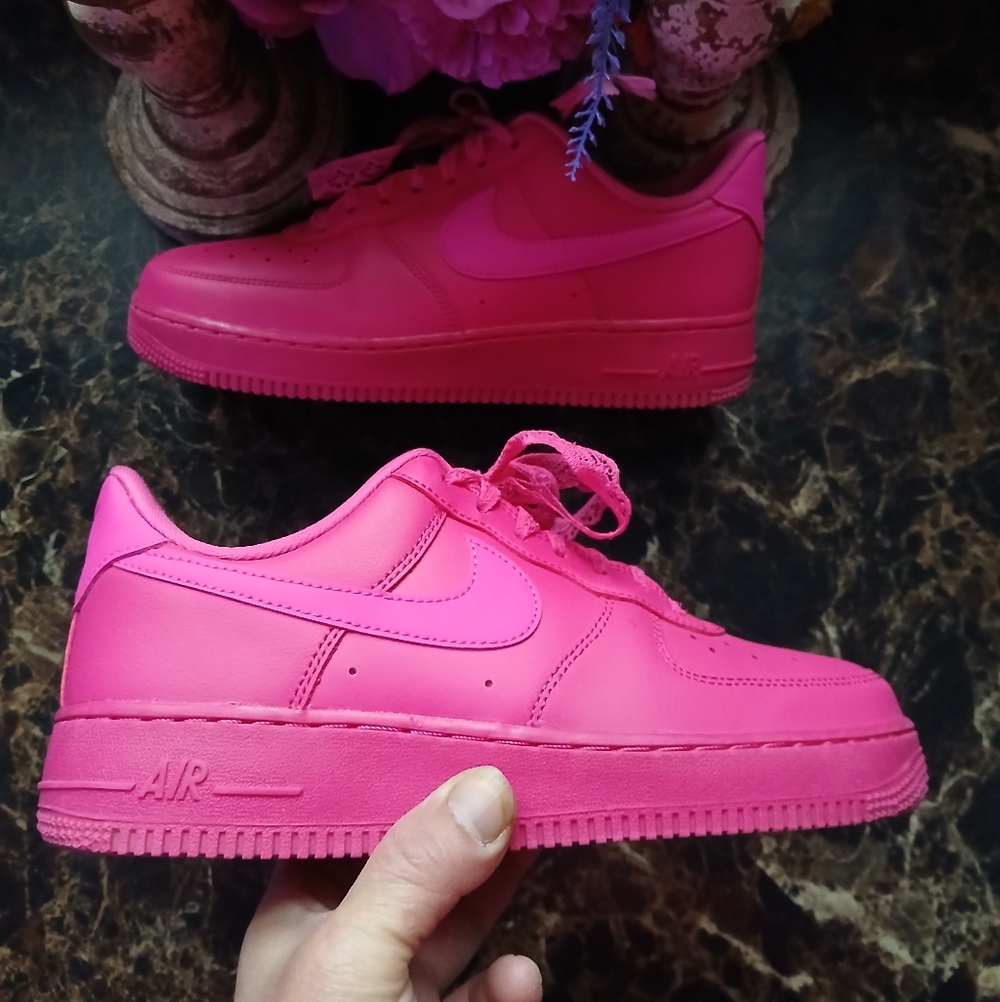 Nike Air Force 1 Low Top Pink Fireberry